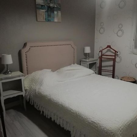 Chambre Dans Maison Apartment Limoges Ngoại thất bức ảnh